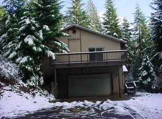 2001 Shelly Ln, Prospect, OR 97536