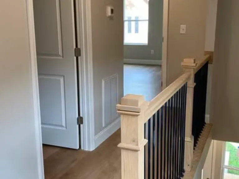 1336 Gatewood Ln — Photo 2