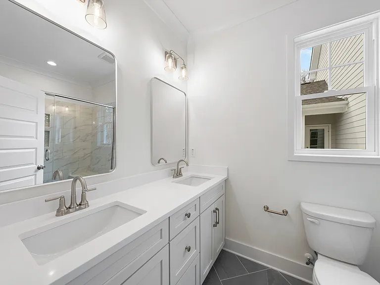 2805A Fawn Ave — Photo 17