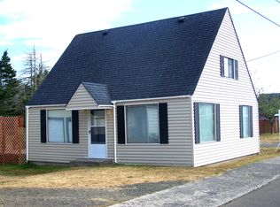 371 S Franklin St, Seaside, OR 97138