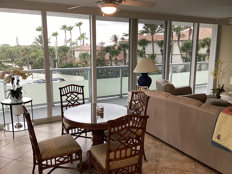 3554 Ocean Dr #301 — Photo 8