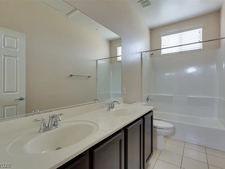 85 Avenza Dr — Photo 15