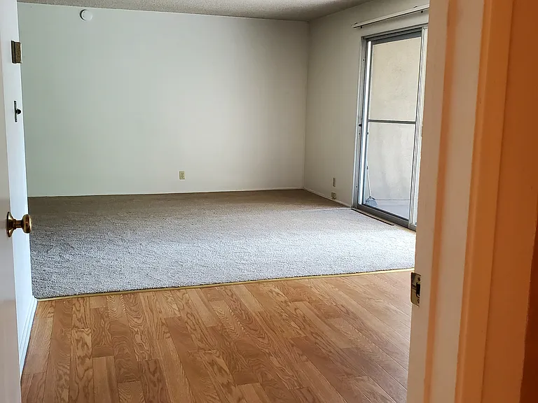1362 Lafayette Rd #M — Photo 14