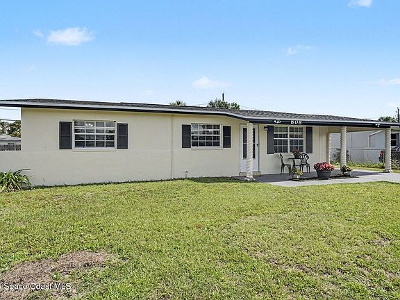 2nd image of 808 Cedar Dr