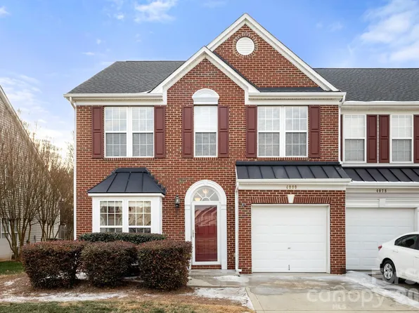 4080 Holly Villa Cir, Indian Trail, NC 28079