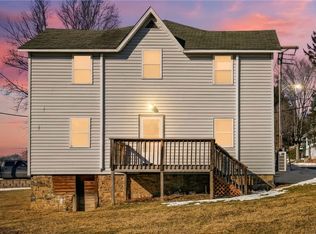 365 Light St, Meyersdale, PA 15552