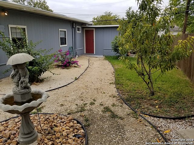 1st image of 114 Notre Dame Dr #4