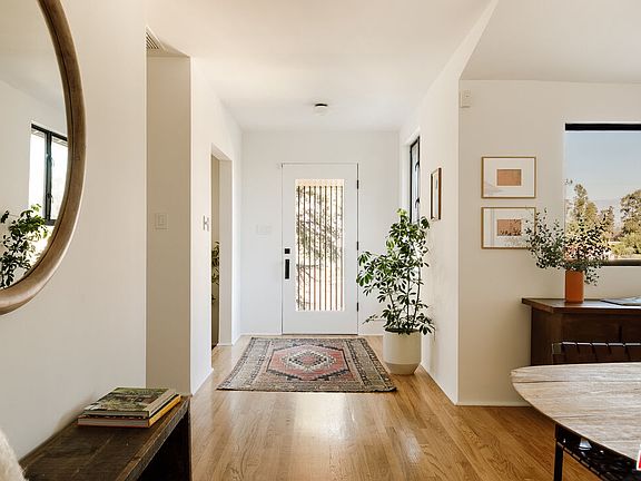 2nd image of 2778 Lakewood Ave