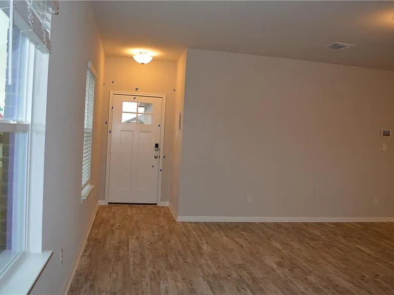 2800 Bridekirk Dr — Photo 12