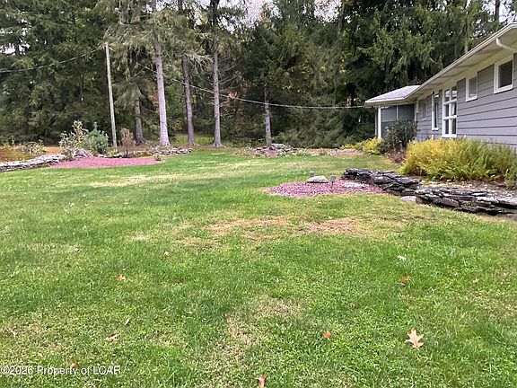 5th image of 354 Country Club Rd