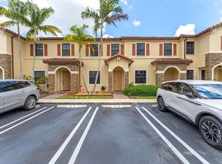 3214 SE 4th Ct, Homestead, FL 33033