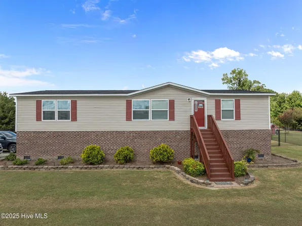 1997 Jolly Ole Field Road, Grifton, NC 28530