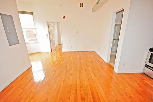 1801 W Master St #F Photo 1