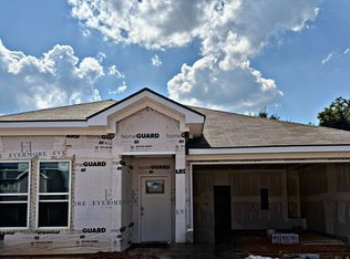 208 Ivy Glen Dr, Perry, GA 31069