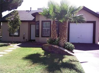 5818 Ridge Dr, Santa Teresa, NM 88008