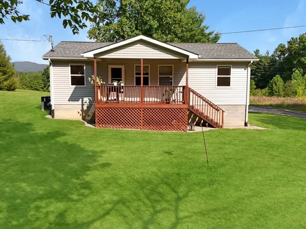 162 Walker Rd, Sunbright, TN 37872