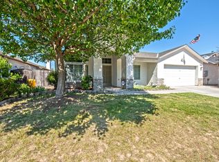 1887 N Carnegie Ave, Fresno, CA 93722