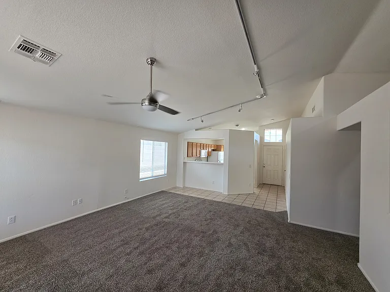 2486 E Winchester Pl — Photo 10