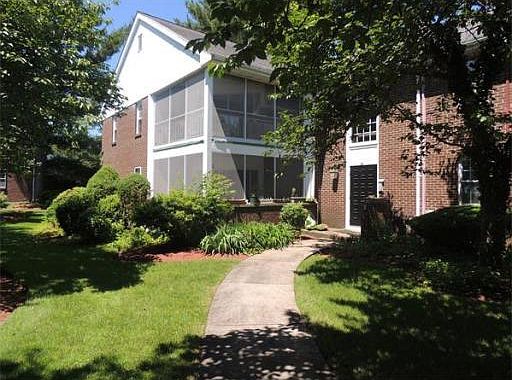 5th image of 70 Brian Dr APT E