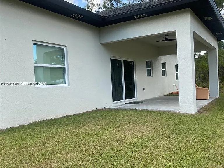 321 Briggs Ave S — Photo 4