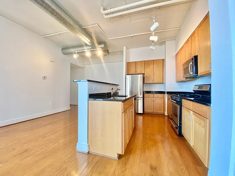 2020 12th St NW #611 — Photo 10