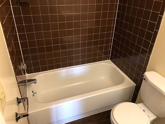 4th image of 3116 Court St APT 5