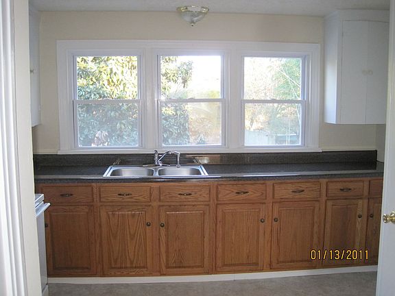 5th image of 3019 Chamberlayne Ave APT 2