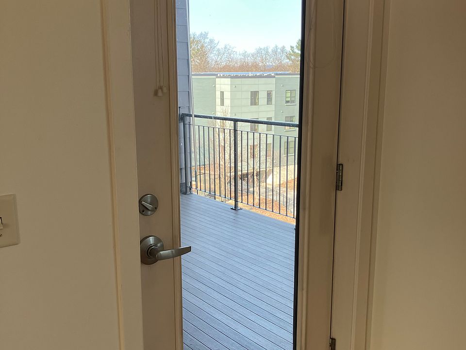 1st image of 1191 North Ave APT 102