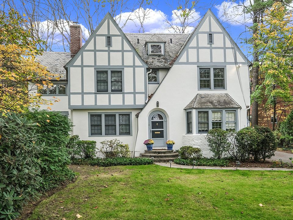 8 Lockwood Rd Scarsdale  ( 003OF  6 ).JPG