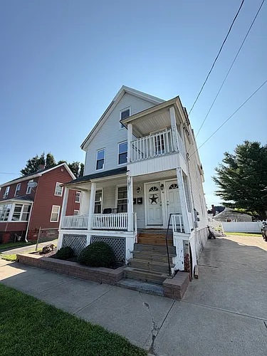 10 Taylor Ave #10 Photo 1