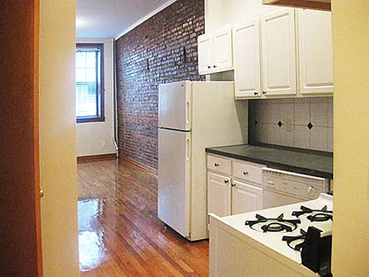 Rented by Awaye Realty Management LLC | media 14