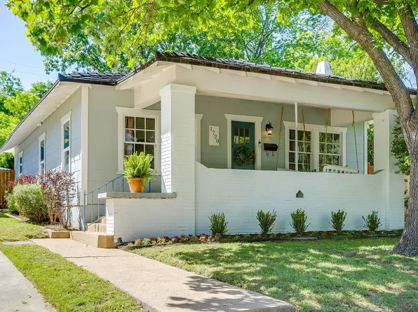 1720 Belle Pl, Fort Worth, TX 76107