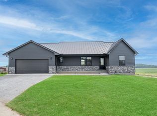 9309 Lovers Ln, Leesburg, OH 45135