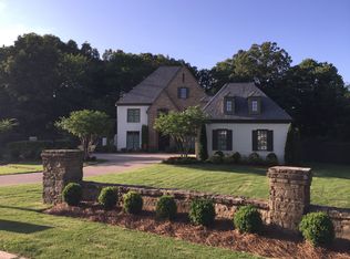 9036 Hollybrook Ln N, Memphis, TN 38138