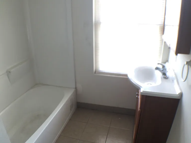 619-n-34th-st-3-15