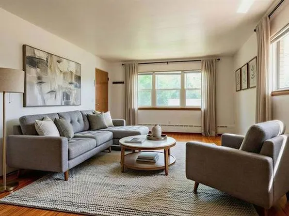 1509 Trailsway APT 5, Madison, WI 53704