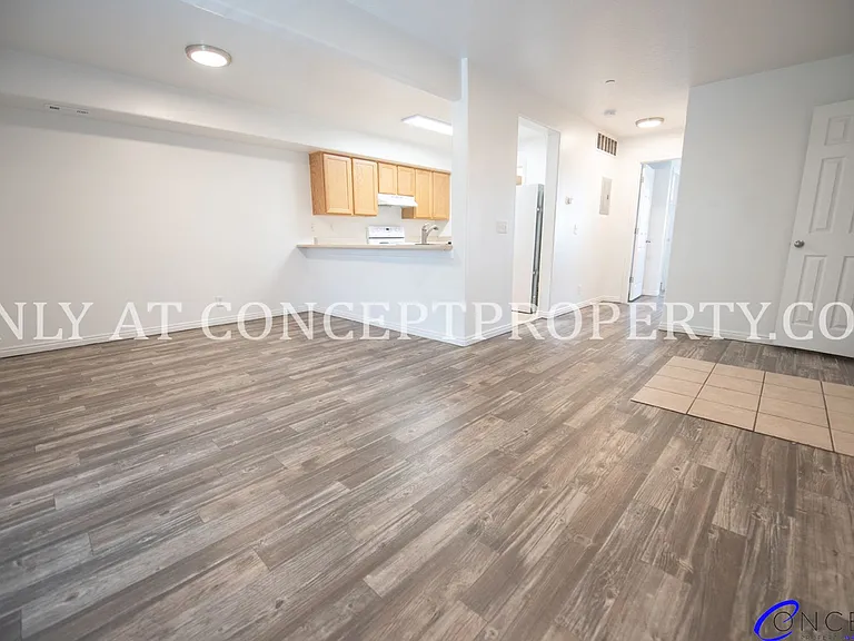 Woodland Cove — Photo 102