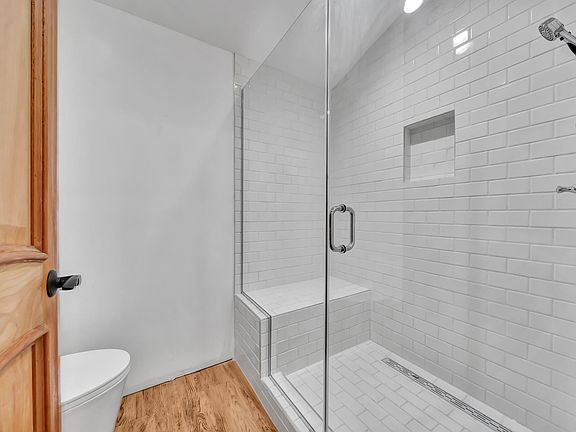 2nd image of 1544 S Canfield Ave