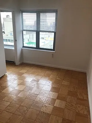 Rented by Carlyle Property Management | media 3