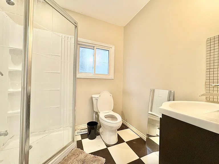 265 Glenridge Dr #4 — Photo 6