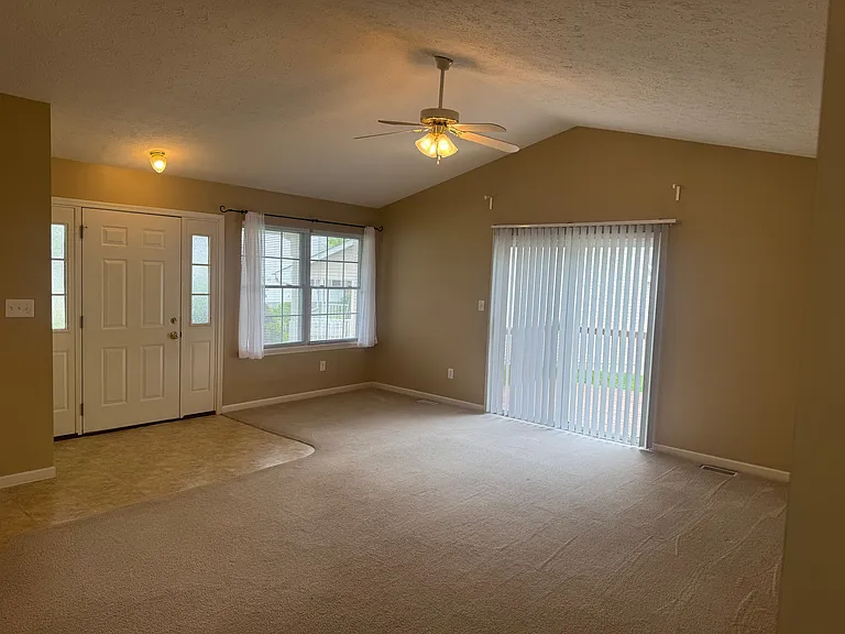 4626 S Sparrow Ct — Photo 6