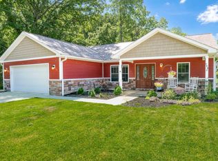1062 E Ruby Creek Dr, Ellettsville, IN