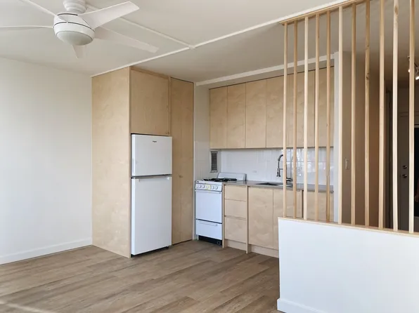 1550 Wilder Ave, Honolulu, HI