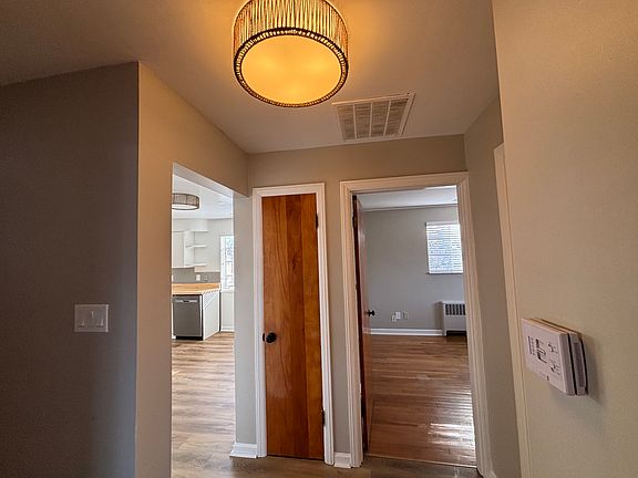 3rd image of 3707 Wilmar Dr #2