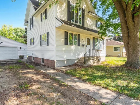 294 North Wisconsin Street, Berlin, WI 54923