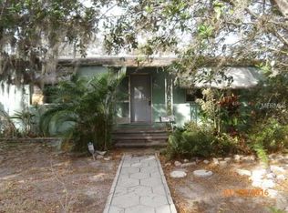 1905 42nd St S, Saint Petersburg, FL 33711