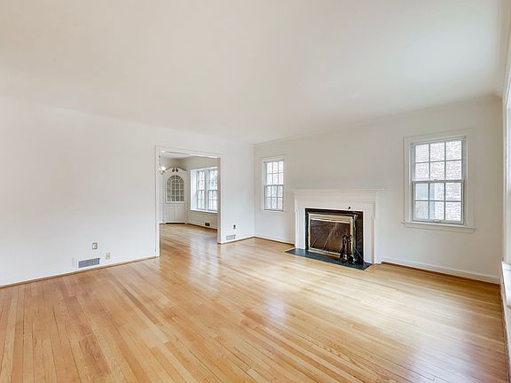 5th image of 5138 Nebraska Ave NW