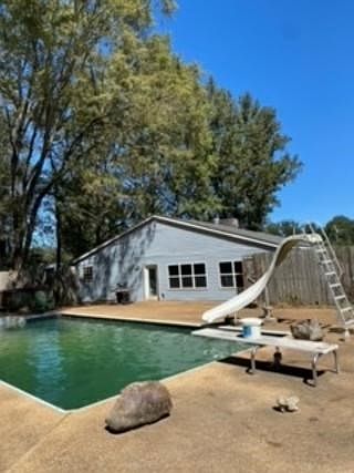 4th image of 238 E McPherson Dr
