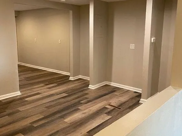 2624 1/2 Brownsville Rd Floor 1, Pittsburgh, PA 15227