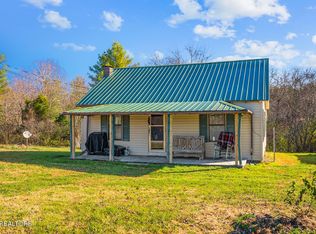 15649 Lantana Rd, Crossville, TN 38572